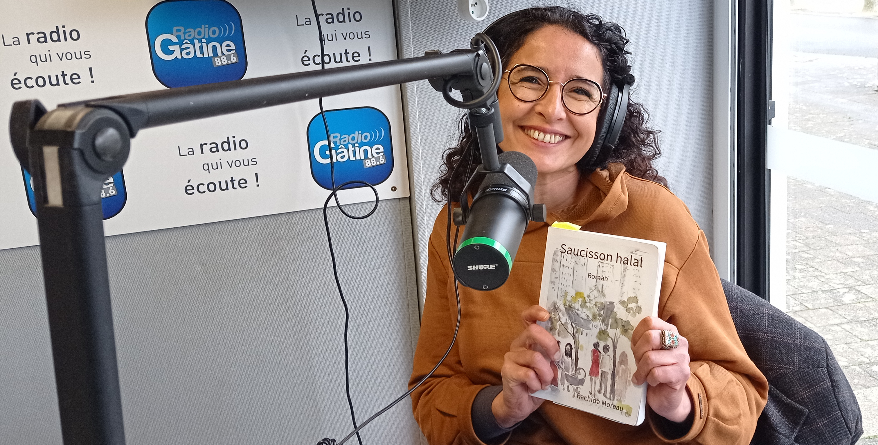 « Saucisson halal ». Le premier roman de Farida Blondel alias Rachida Moreau. Radio Gâtine
